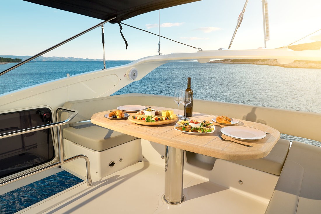 Absolute 50, Viva La Vida | Yacht Charter Croatia