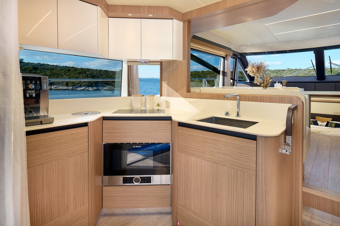 Absolute 50, Viva La Vida | Yacht Charter Croatia