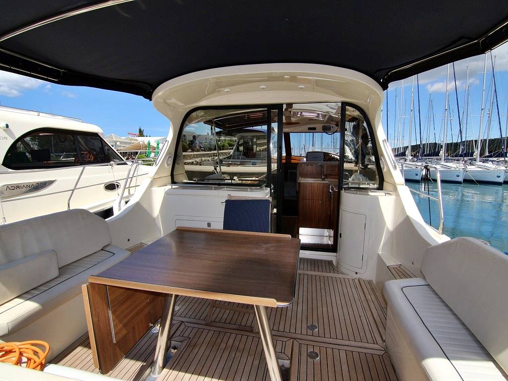 Adriana 44, Roberta | Yacht Charter Croatia