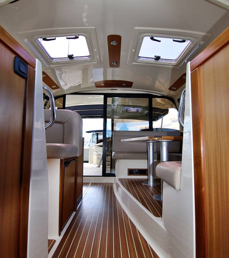 Adriana 44, Roberta | Yacht Charter Croatia