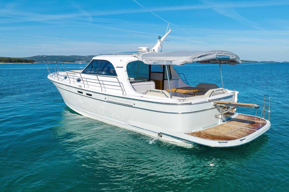 Adriana 44, Adriana | Yachtcharter Kroatien