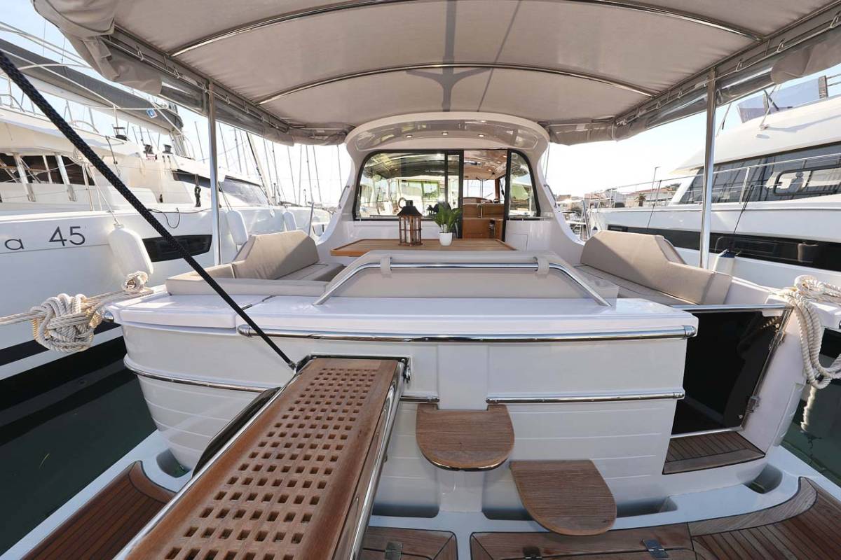 Adriana 44, Adriana | Yachtcharter Kroatien