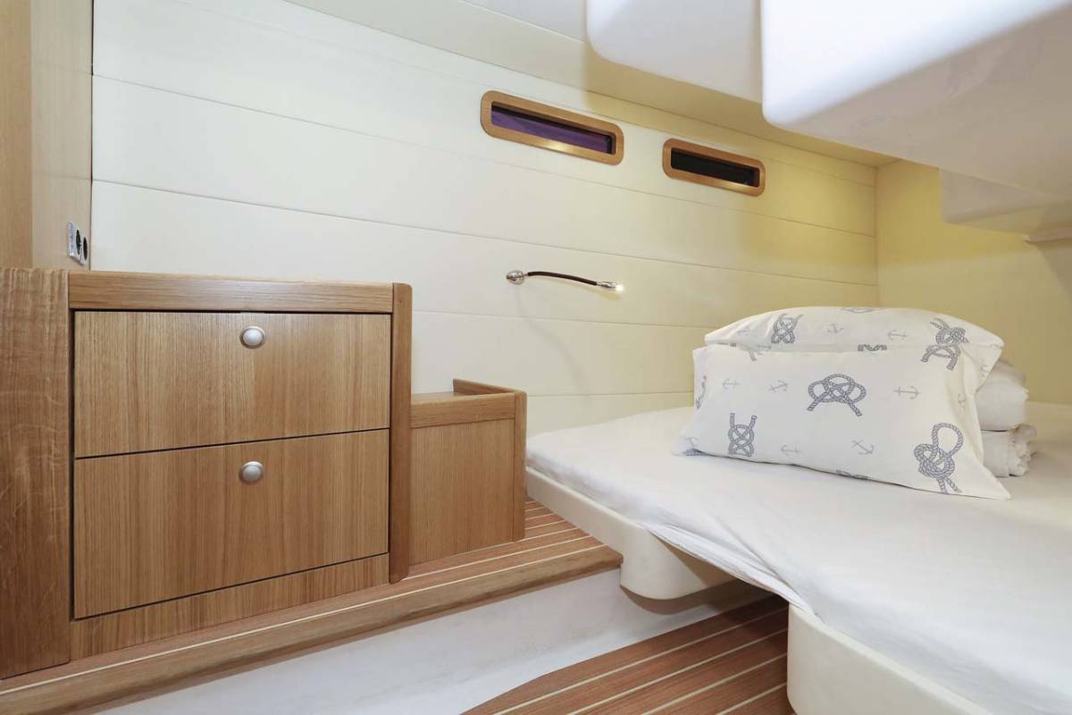 Adriana 44, Adriana | Yachtcharter Kroatien