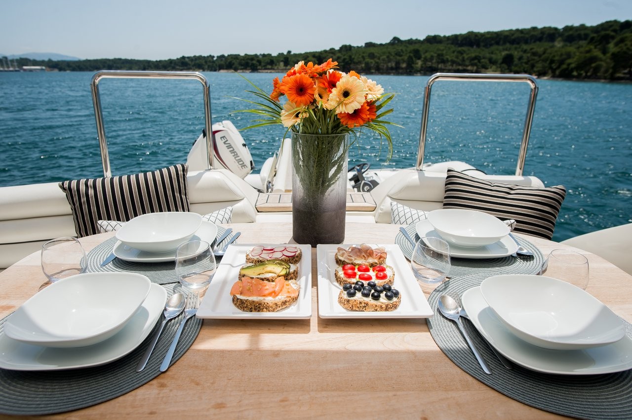 Aicon 56, Senza Parole | Yacht Charter Croatia