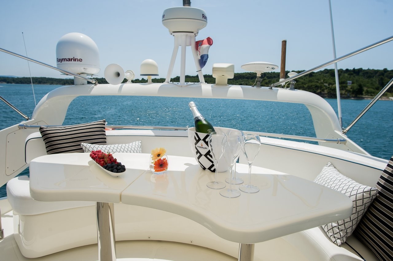 Aicon 56, Senza Parole | Yacht Charter Croatia