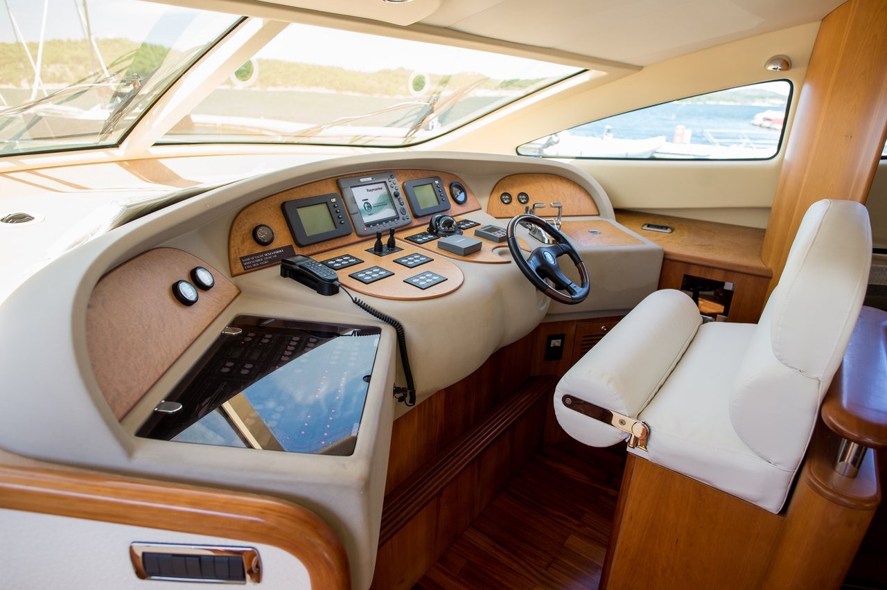 Aicon 56, Senza Parole | Yacht Charter Croatia