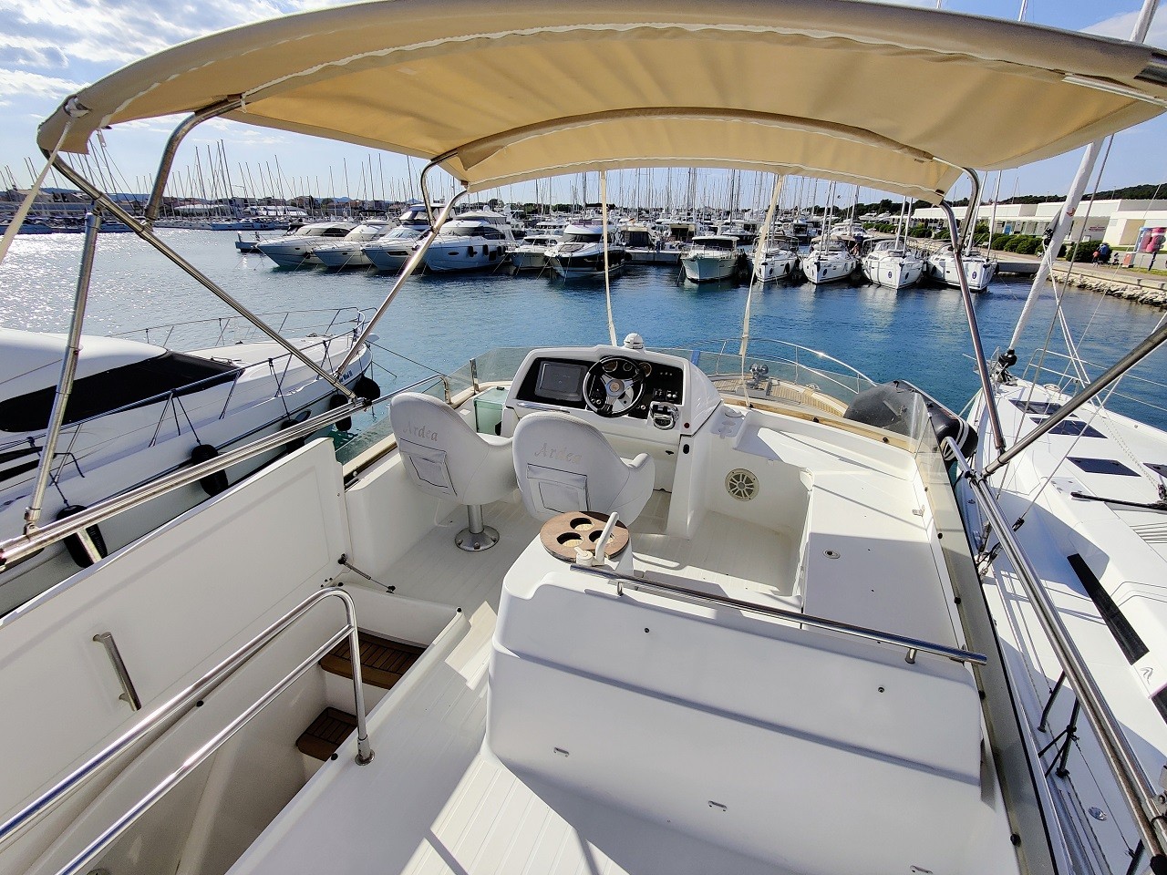 Antares 13,80, Ardea | Yacht Charter Croatia