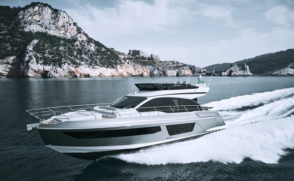 Azimut 53, White | Yacht Charter Croatia