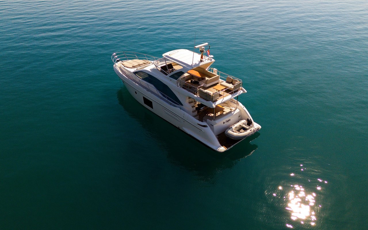 Azimut 55, Be Happy | Yacht Charter Croatia