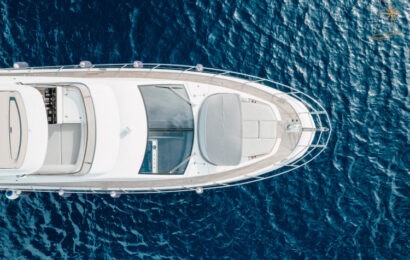 Azimut 55, Illyrius | Yacht Charter Croatia