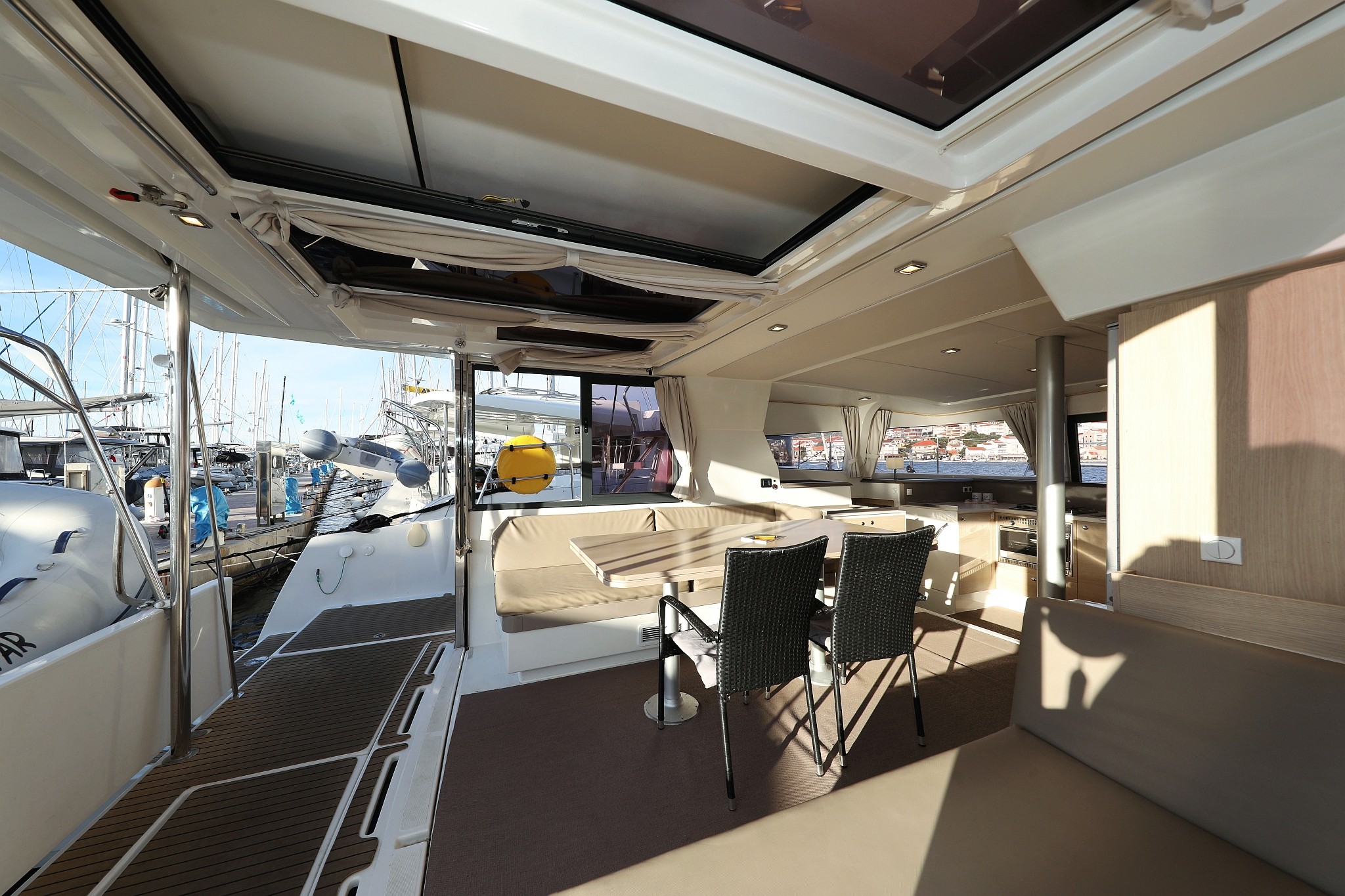 Bali 4.0, Indigo Star | Yacht Charter Croatia