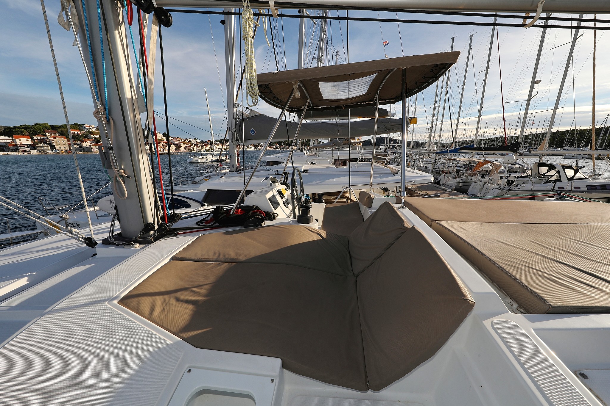 Bali 4.0, Indigo Star | Yacht Charter Croatia