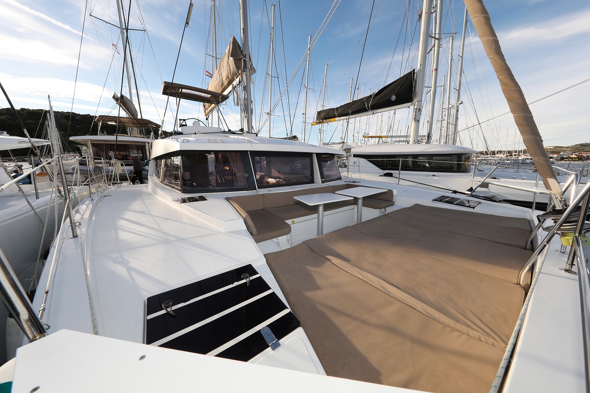 Bali 4.0, Indigo Star | Yacht Charter Croatia