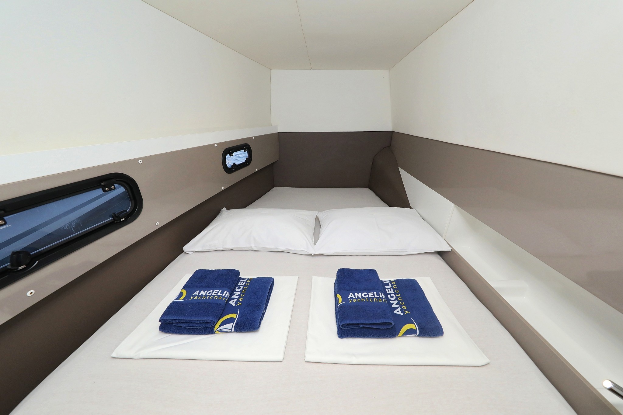Bali 4.0, Indigo Star | Yacht Charter Croatia