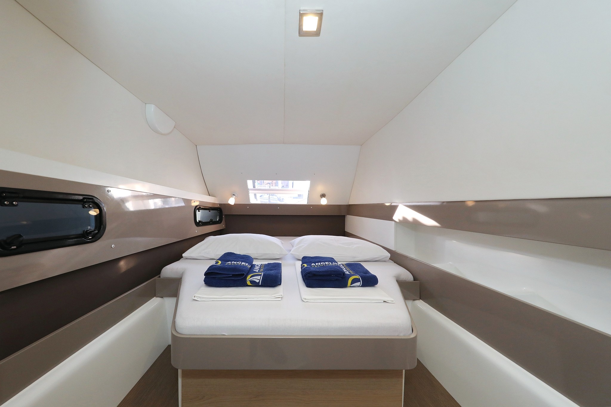 Bali 4.0, Indigo Star | Yacht Charter Croatia