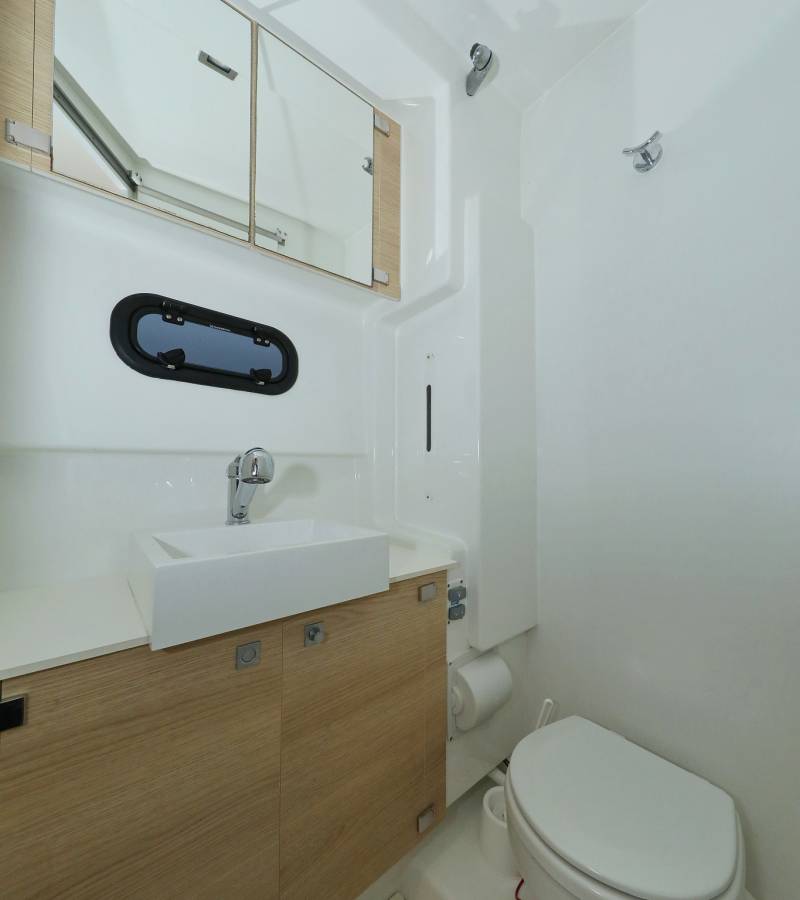 Bali 4.0, Indigo Star | Yacht Charter Croatia
