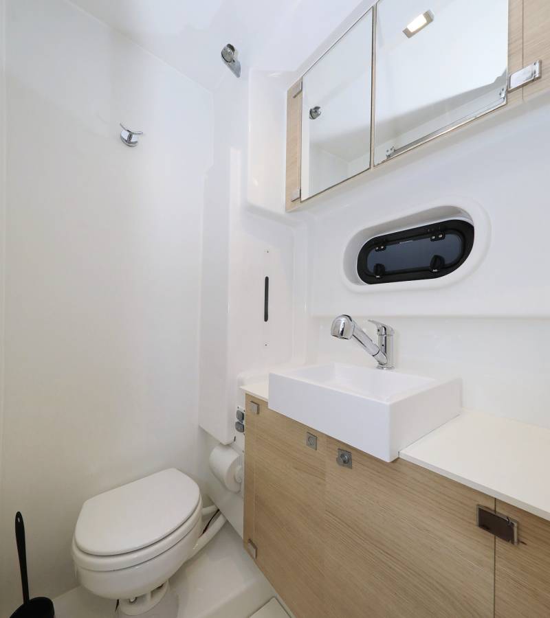 Bali 4.0, Indigo Star | Yacht Charter Croatia