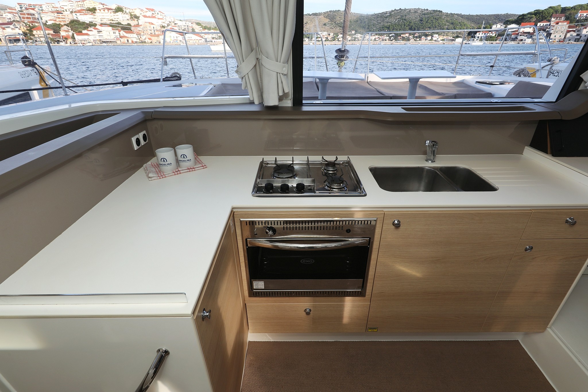 Bali 4.0, Indigo Star | Yacht Charter Croatia