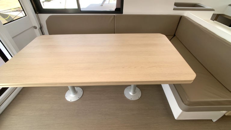 Bali 4.1, Jax | Yacht Charter Croatia