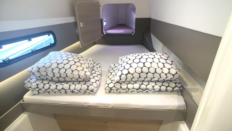 Bali 4.1, Jax | Yacht Charter Croatia