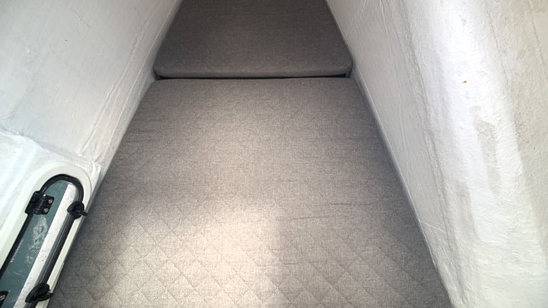 Bali 4.1, Jax | Yacht Charter Croatia