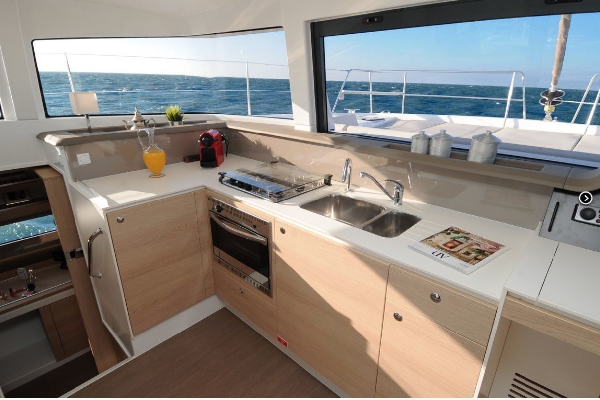 Bali 4.1, IODEA  | Yacht Charter Croatia