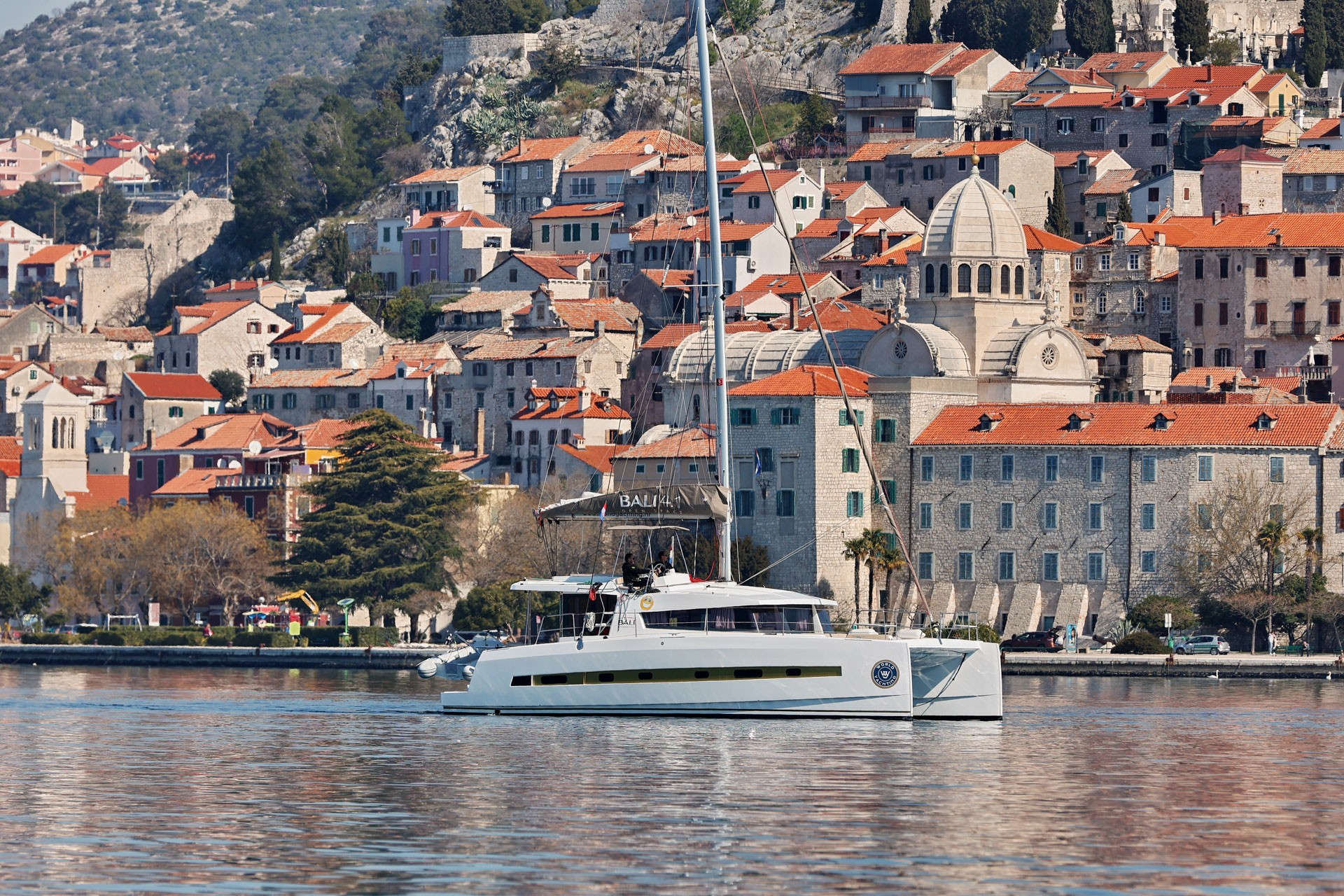 Bali 4.1, Sourire | Yacht Charter Croatia