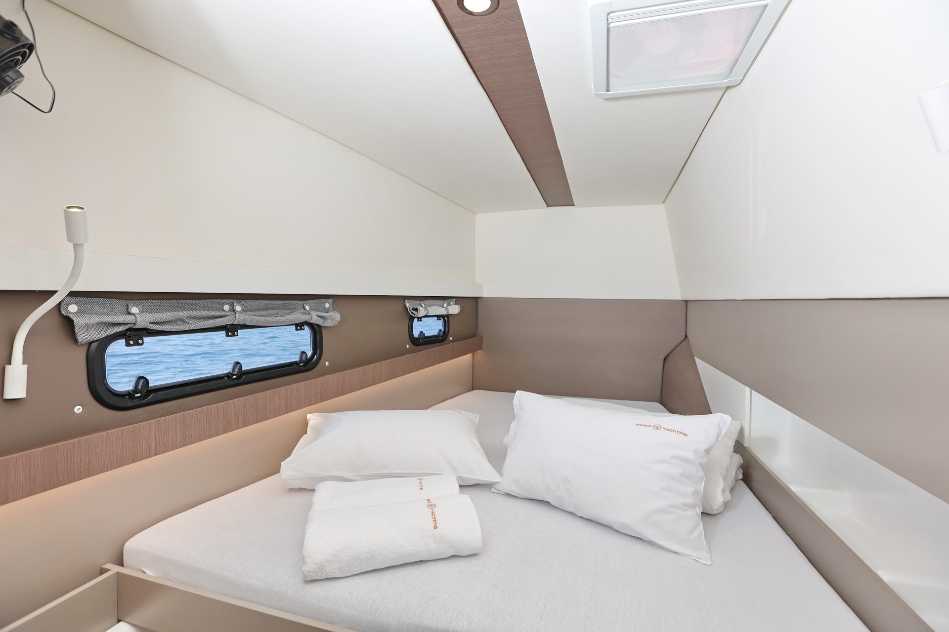 Bali 4.1, Sourire | Yacht Charter Croatia