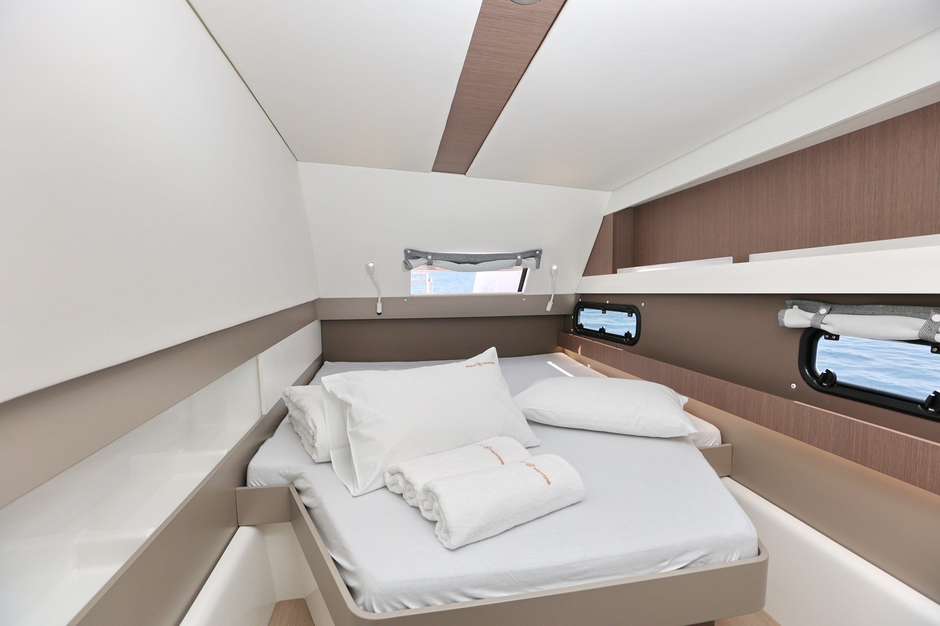 Bali 4.1, Sourire | Yacht Charter Croatia