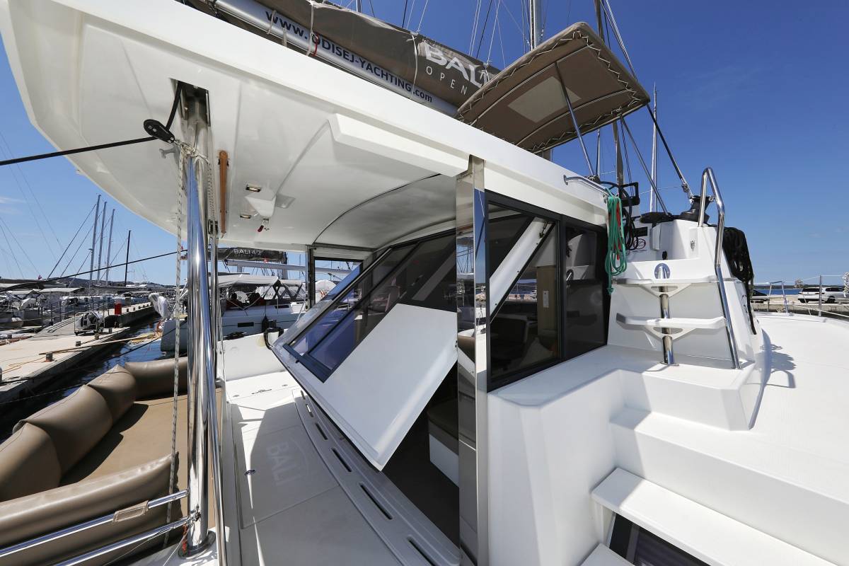 Bali 4.1, Wendy | Yacht Charter Croatia