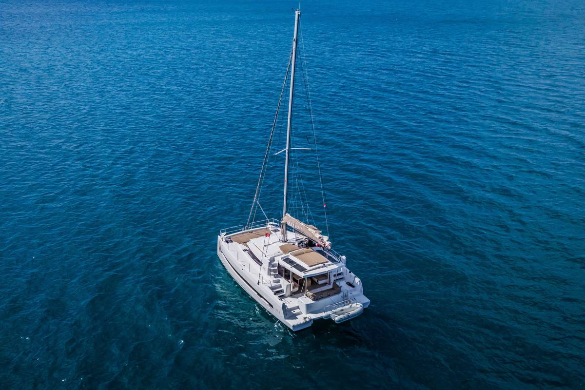 Bali 4.1, Kanalu | Yacht Charter Croatia