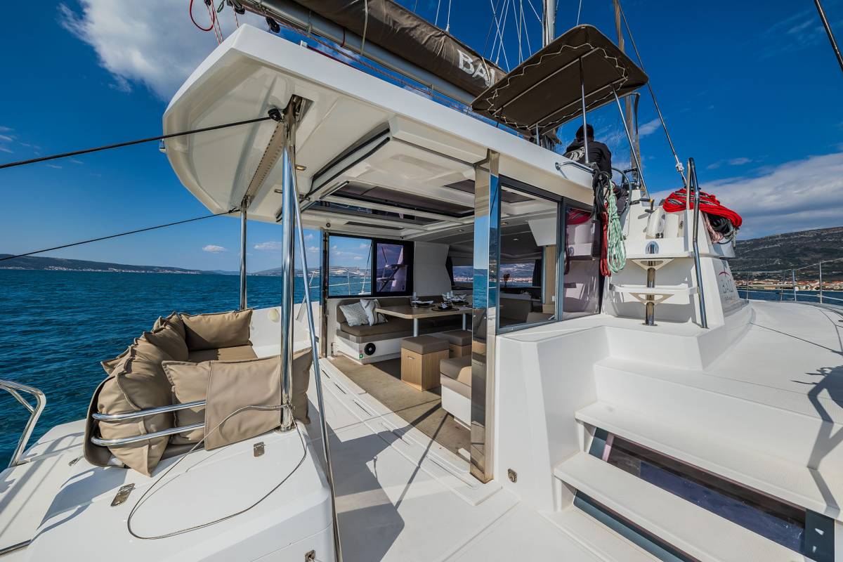 Bali 4.1, Kanalu | Yacht Charter Croatia