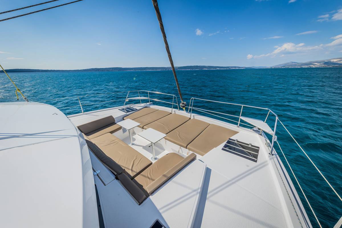 Bali 4.1, Kanalu | Yacht Charter Croatia