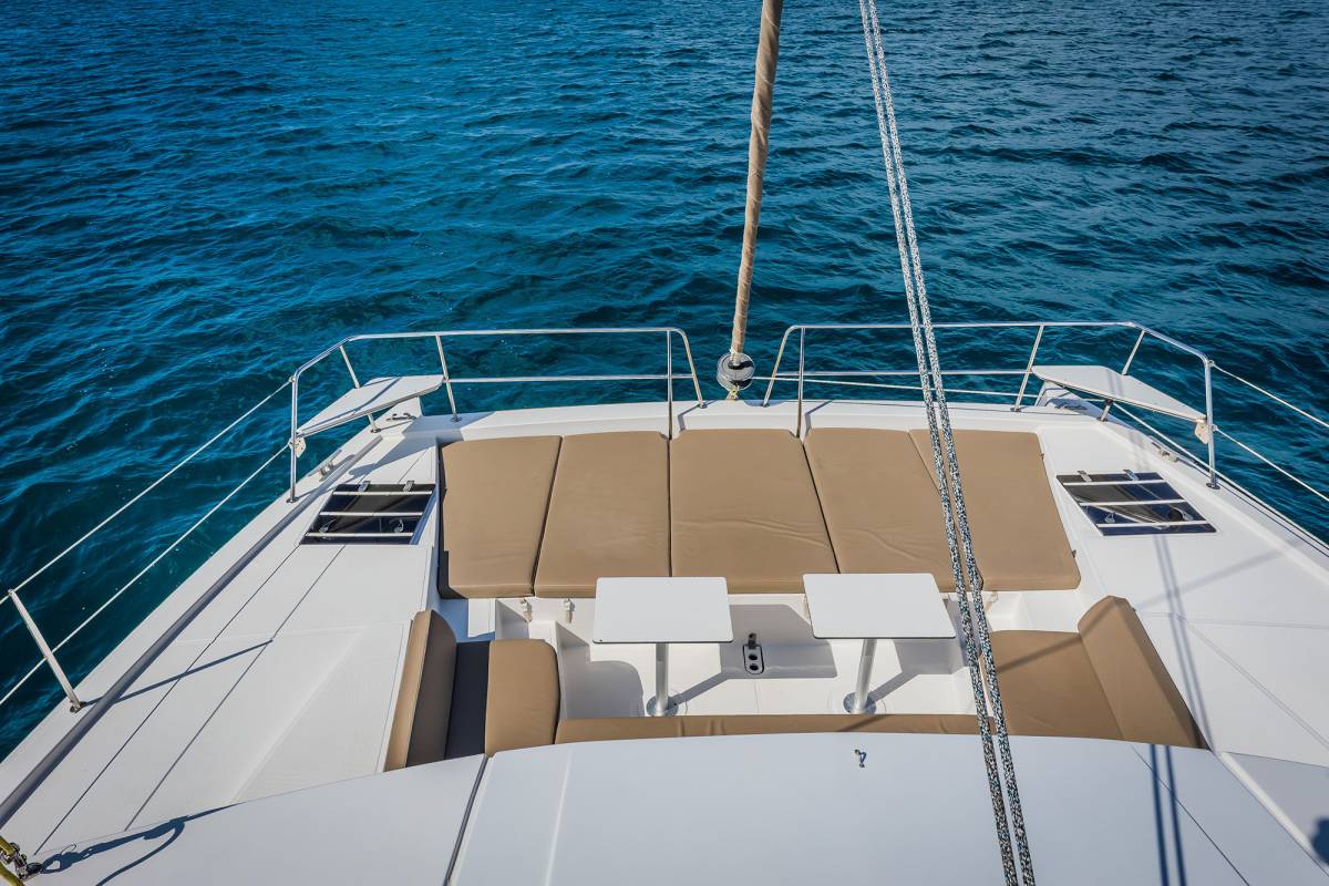 Bali 4.1, Kanalu | Yacht Charter Croatia