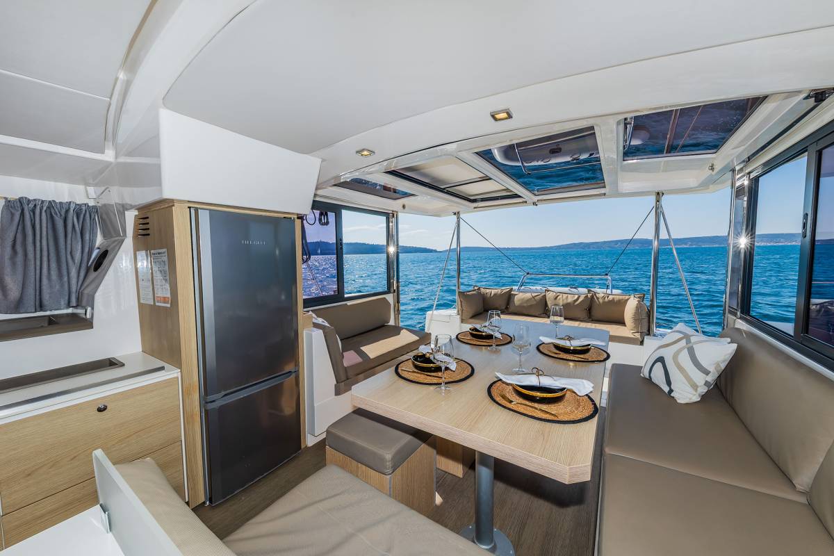 Bali 4.1, Kanalu | Yacht Charter Croatia
