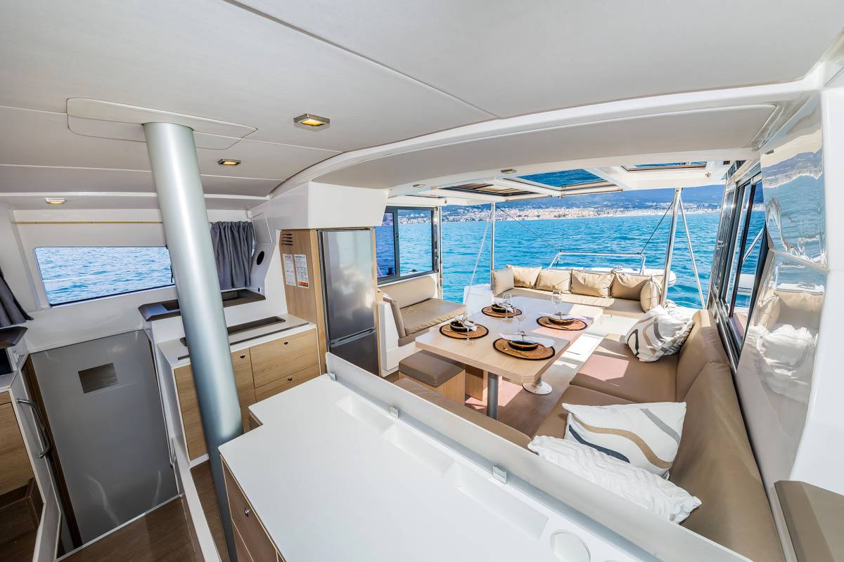 Bali 4.1, Kanalu | Yacht Charter Croatia
