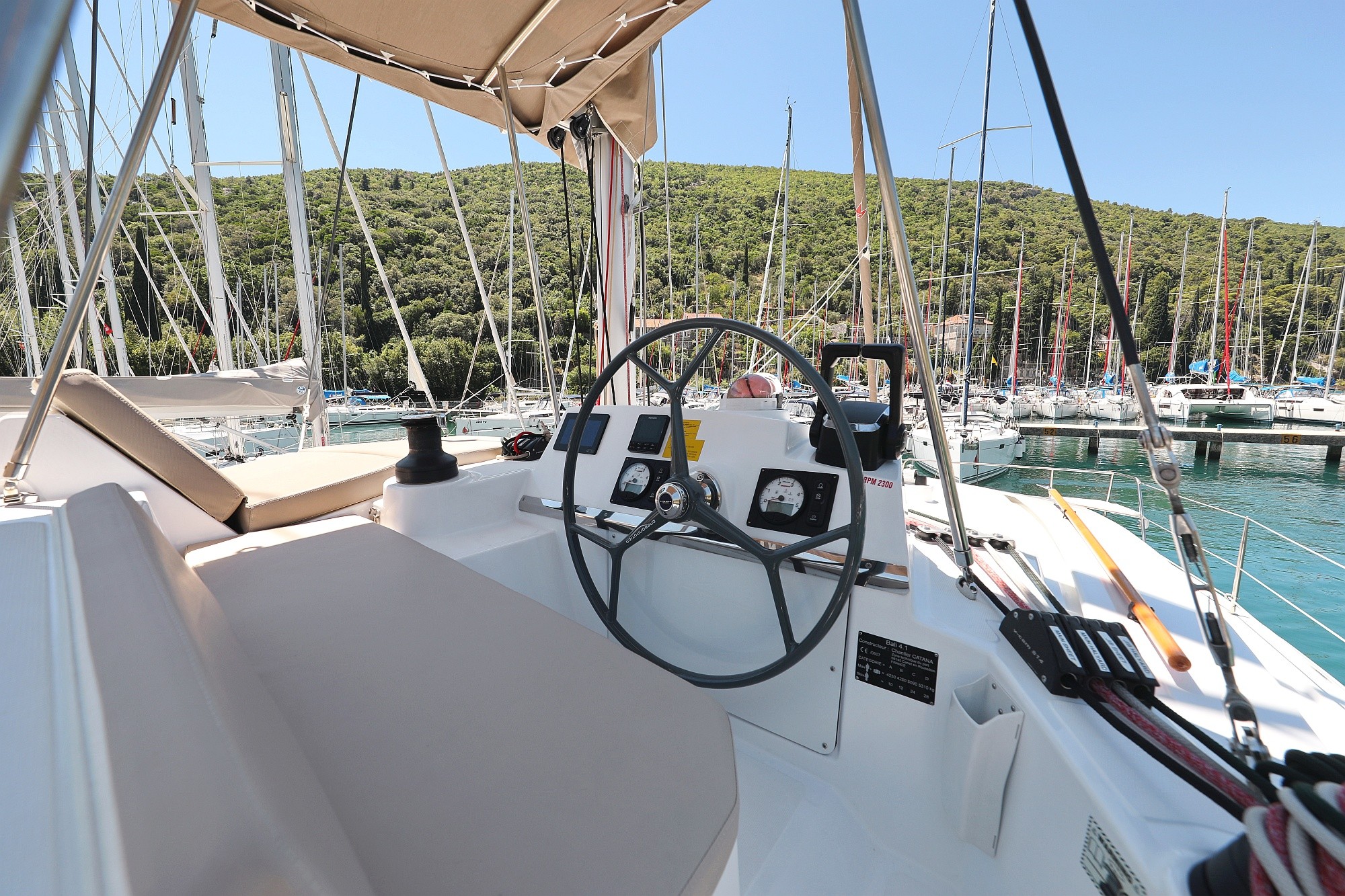 Bali 4.1, Ocean Oasis | Yacht Charter Croatia