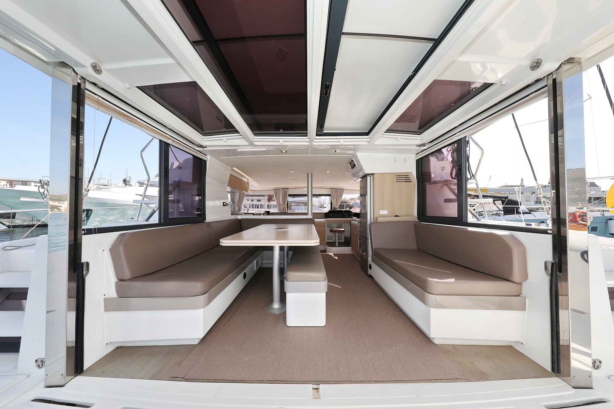 Bali 4.1, Escape I | Yacht Charter Croatia