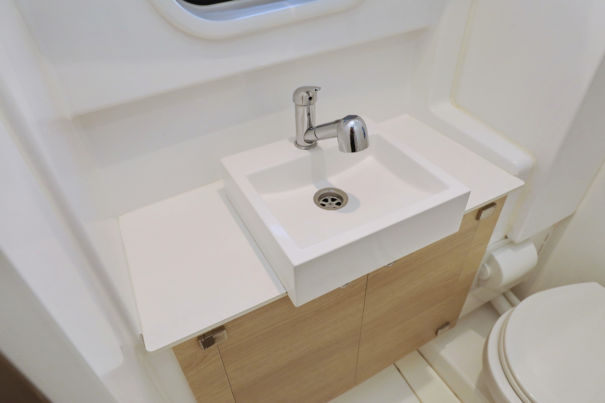 Bali 4.1, Escape I | Yacht Charter Croatia