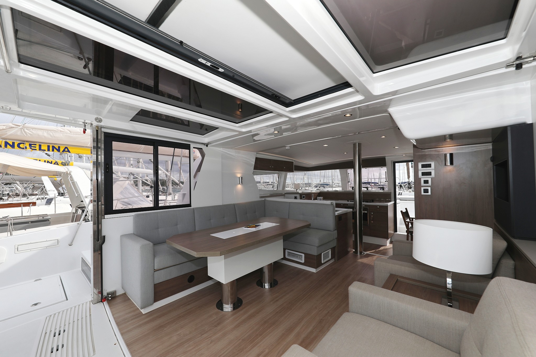 Bali 4.2 OW, Sunlight | Yachtcharter Kroatien