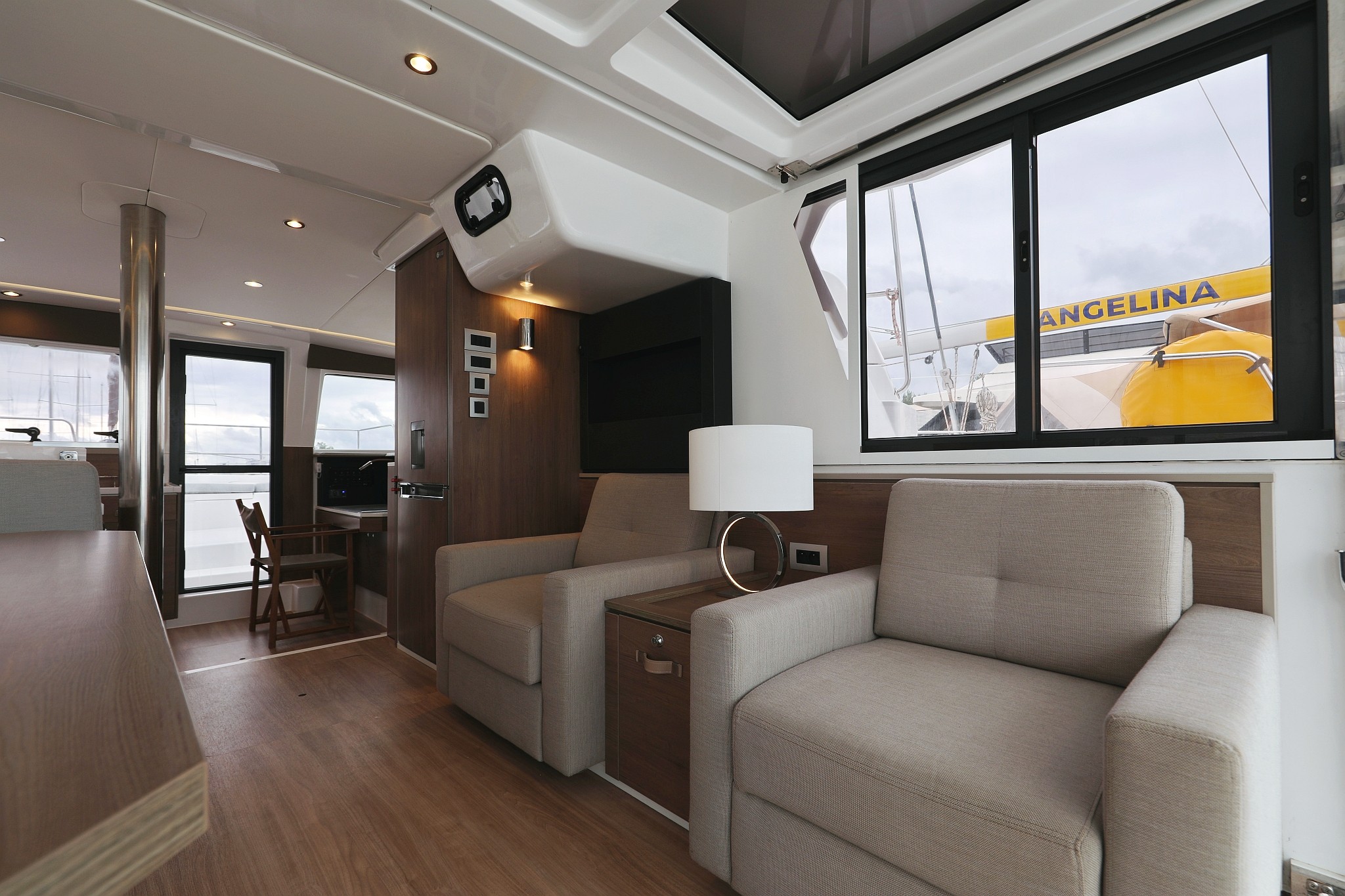 Bali 4.2 OW, Sunlight | Yachtcharter Kroatien