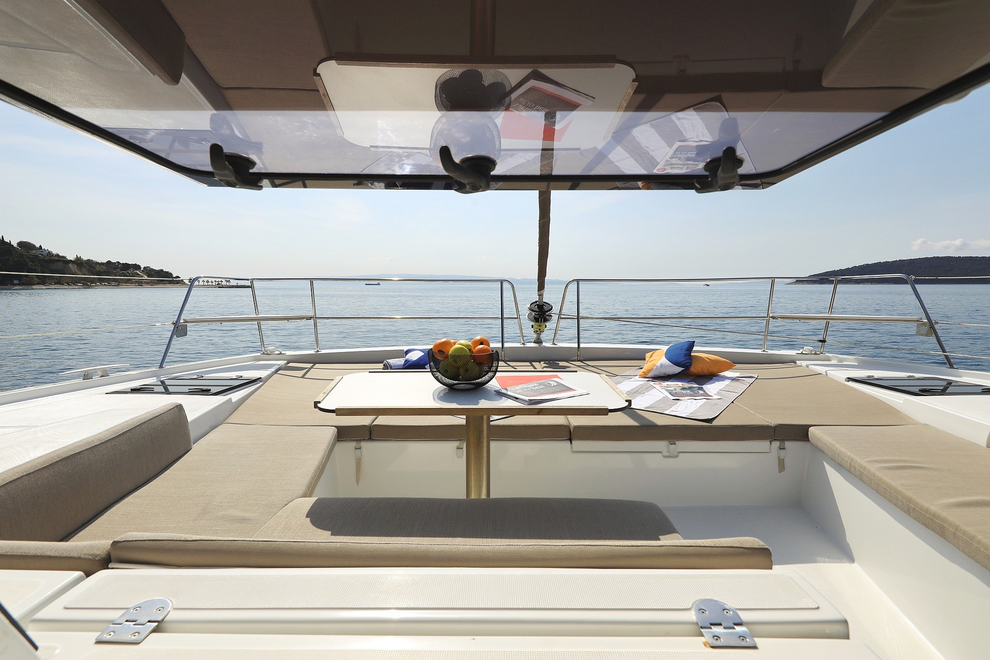 Bali 4.2, Clair de Lune | Yacht Charter Croatia