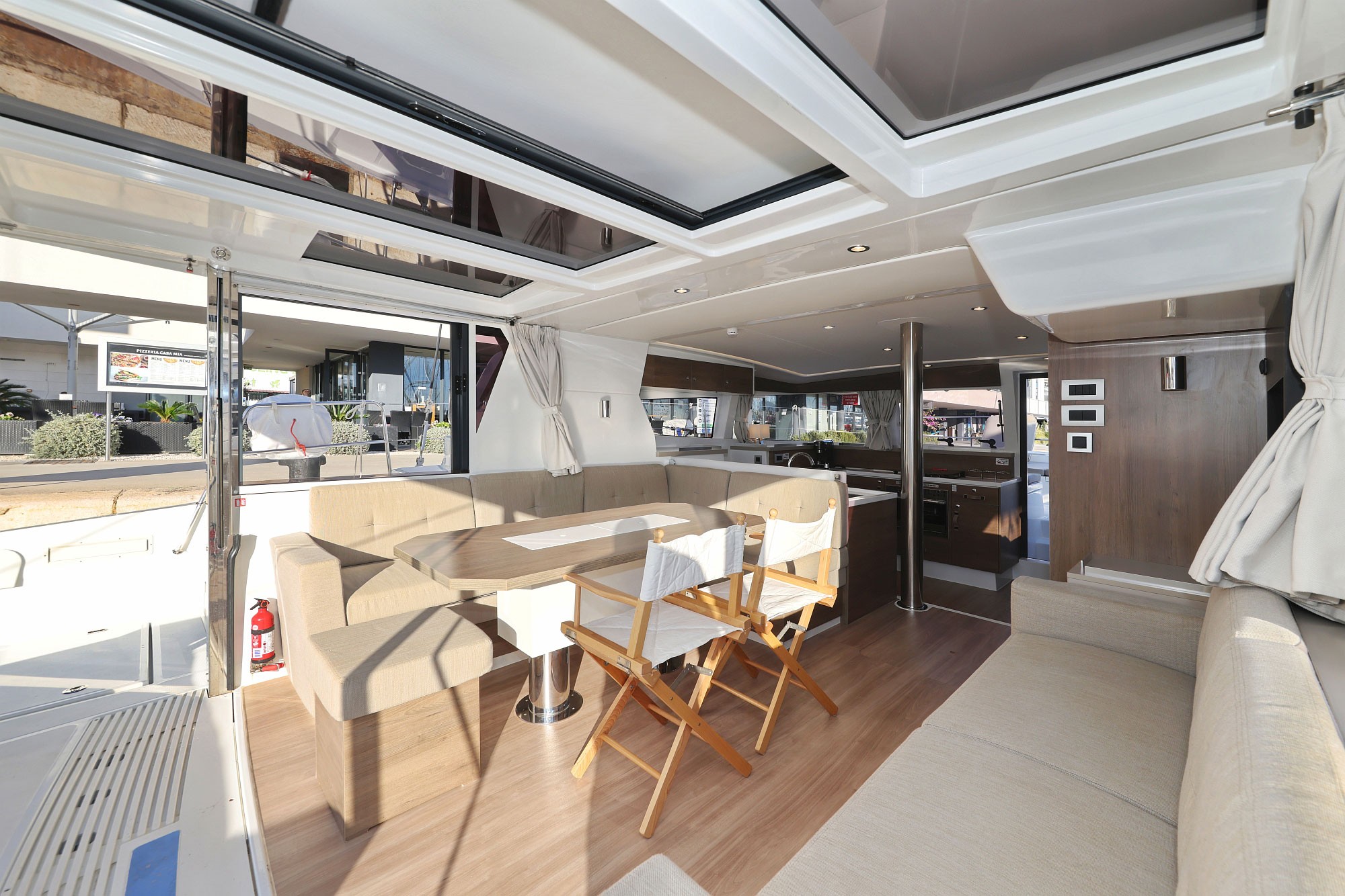 Bali 4.2, Bellatrix | Yacht Charter Croatia