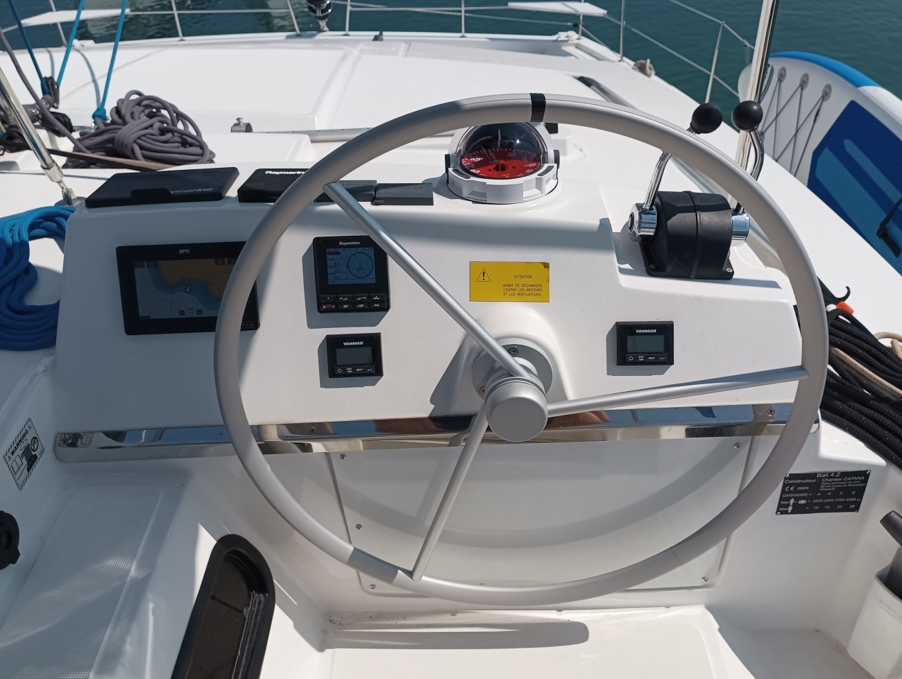 Bali 4.2, Mirjana | Yacht Charter Croatia