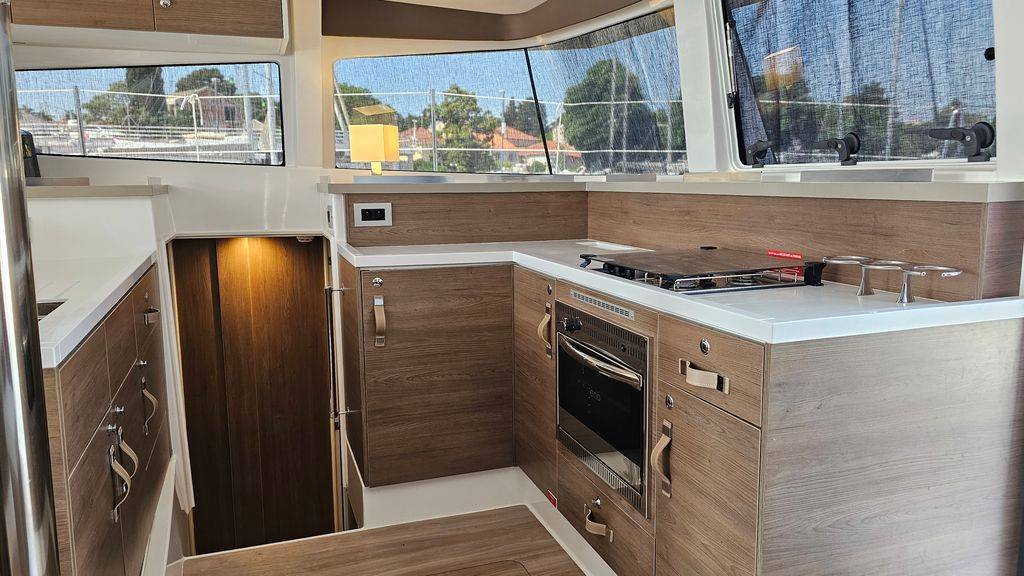 Bali 4.2, Stairway To Heaven | Yacht Charter Croatia