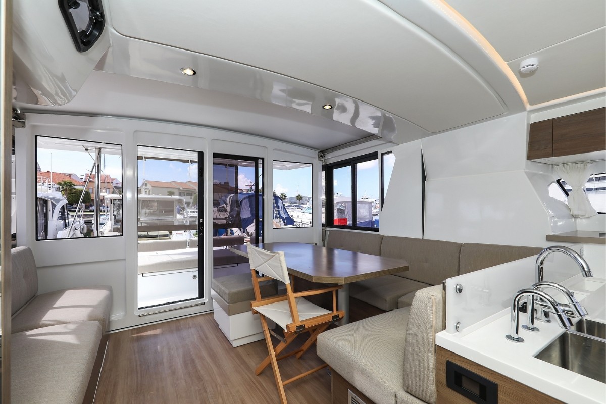 Bali 4.2, Supernova | Yacht Charter Croatia