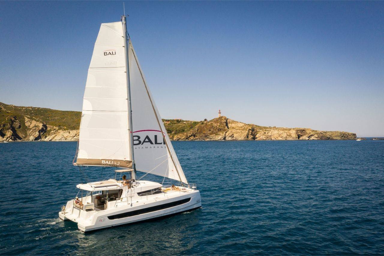 Bali 4.2, Gaming King | Yacht Charter Croatia