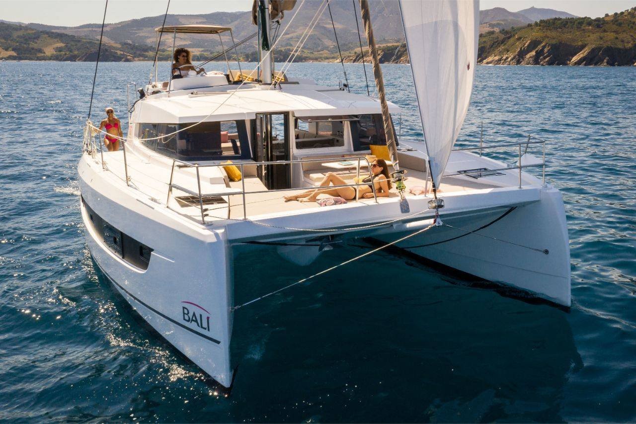 Bali 4.2, Gaming King | Yacht Charter Croatia
