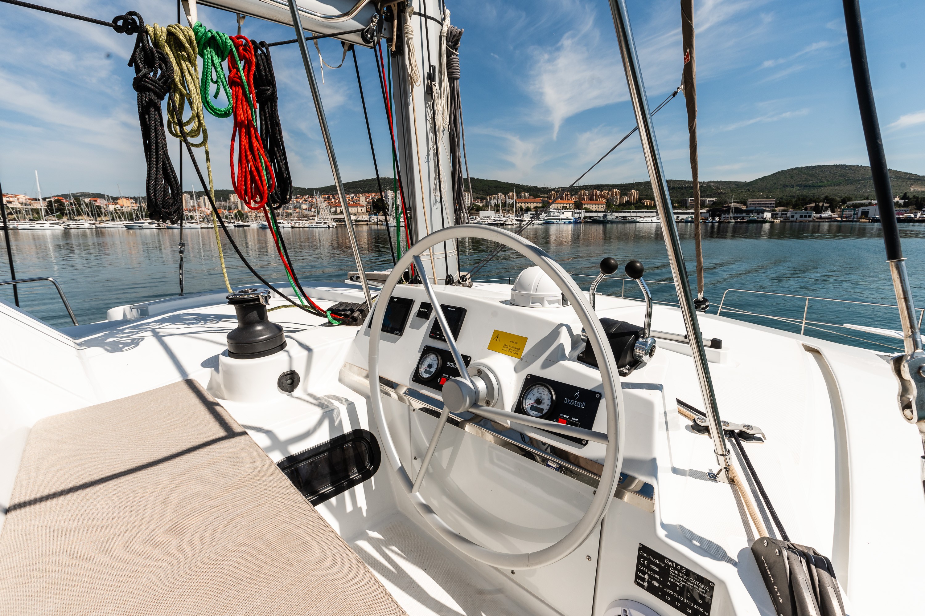 Bali 4.2, Gaming King | Yacht Charter Croatia