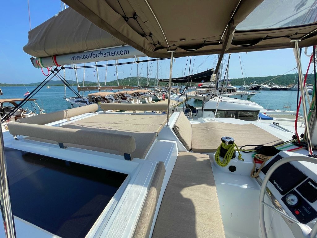 Bali 4.2, Sail and Adventure | Noleggio di Yacht Croazia